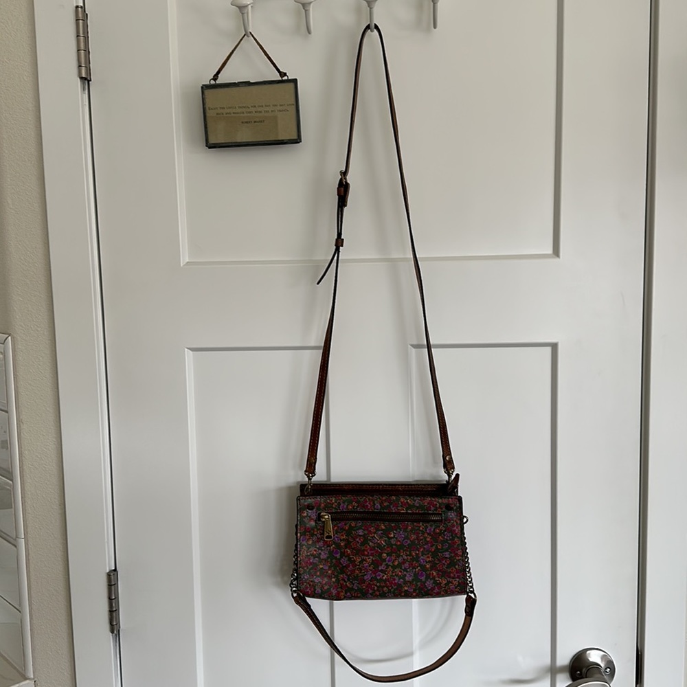 Patricia Nash purse, Beautiful like new condition.